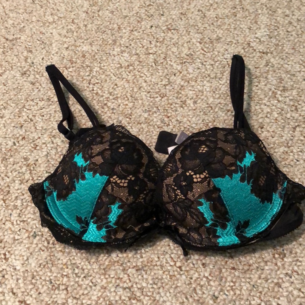 Very sexy blue lace Victoria secret bra